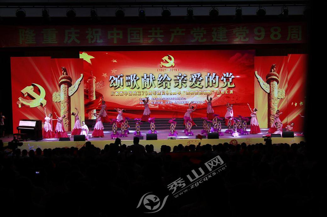 年味这不就来了!女子晒出家中满满三大盆炸货