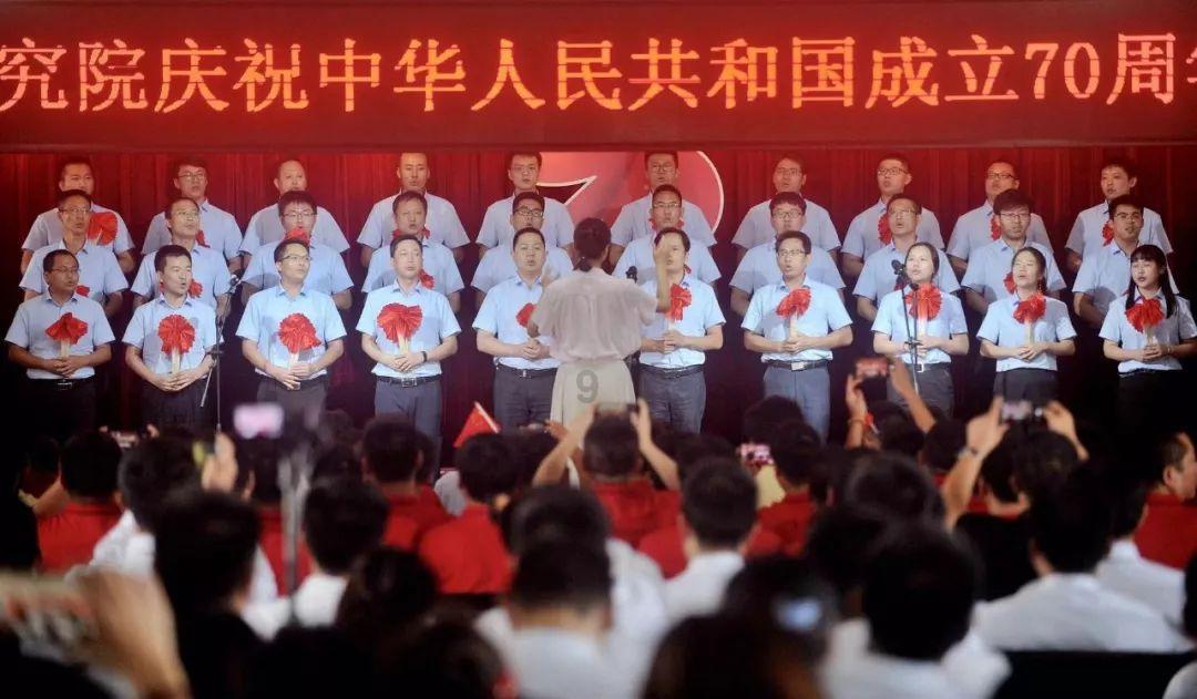 毁灭战士4